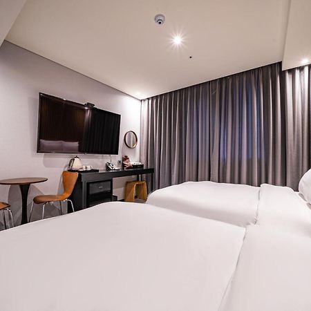 Sokcho Business Hotel Camel المظهر الخارجي الصورة